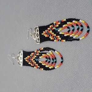 NWOT Beautiful Small Bead Peyote Stitch Earrings